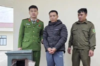 Nam tài xế taxi đột nhập nhà dân, đục két sắt, cuỗm nhiều tiền, vàng