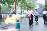 Huấn luyện nghiệp vụ phòng cháy, chữa cháy và cứu nạn cho người dân