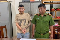 Bắt đối tượng dùng dao chém 3 người bị thương