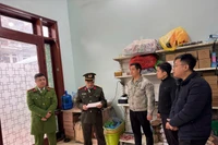 Triệt phá đường dây mua bán vũ khí quân dụng trá hình dưới dạng... “súng thông bồn cầu”