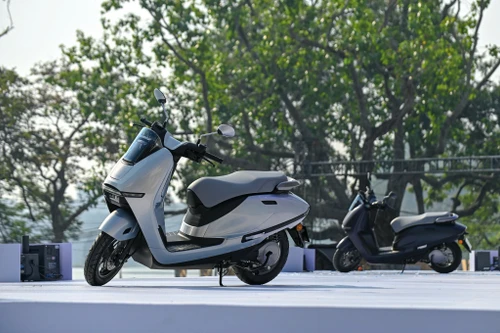 Honda Việt Nam ra mắt mẫu xe máy điện UC3 và hệ thống trạm đổi, sạc pin