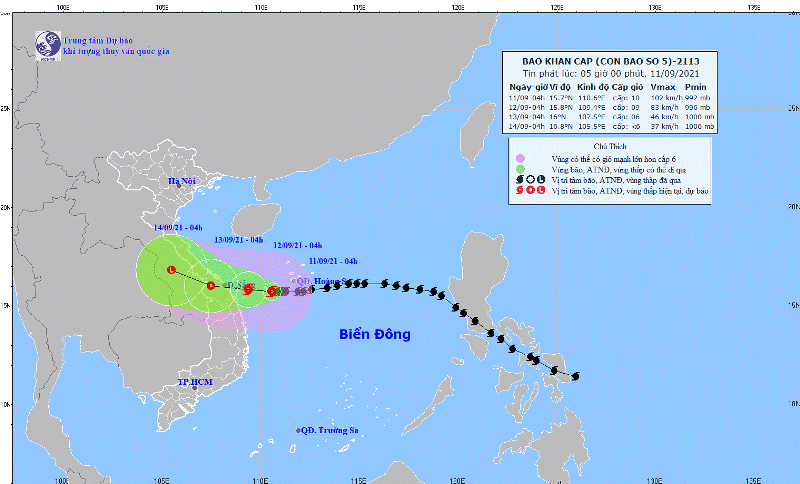 Bão Conson hiện chỉ còn cách bờ biển Quảng Trị-Quảng Nam khoảng 200km