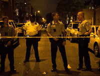 8 tiếng cố thủ, nghi phạm đấu súng với cảnh sát Philadelphia đã ra hàng