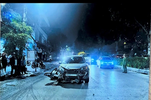 Tìm người chứng kiến vụ va chạm giao thông trên đường Láng