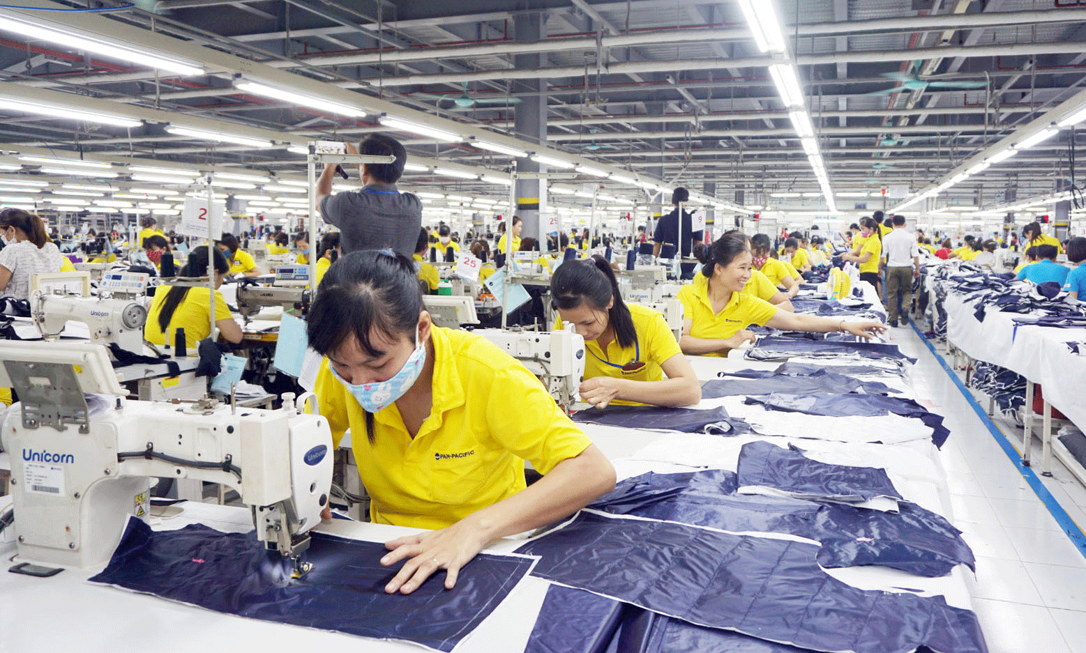 Pháp luật không yêu cầu người sử dụng lao động bắt buộc phải thưởng Tết (Ảnh minh họa) Pháp luật không yêu cầu người sử dụng lao động bắt buộc phải thưởng Tết (Ảnh minh họa)