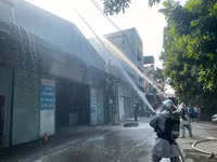 Hình ảnh lửa bao trùm kho xưởng ở tình huống giả định tại xã Chàng Sơn