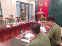 Lực lượng Công an các phường Tây Hồ, Phú Thượng hoạt động thông suốt mọi nhiệm vụ