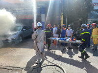 Khói bao trùm cây xăng trong tình huống giả định cháy, nổ