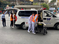  Điều xe thang đến xử lý sự cố cháy giả định tại Bệnh biện Việt - Pháp