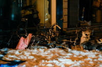 Những hình ảnh xúc động về người lính cứu hỏa cứu người tại đám cháy có nhiều bình khí gas ở Đan Phượng