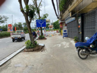 Những hình ảnh trước khi thực hiện quy định 'hàng ăn chỉ bán mang về', gội đầu, cắt tóc ngừng hoạt động