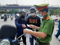 Hiệu quả chốt sàng lọc, hướng dẫn người dân thực hiện quy định phòng chống dịch Covid-19