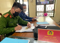 Công an huyện Đông Anh tập trung cao độ, ứng trực phòng ngừa Covid-19 tại các điểm công cộng