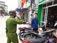 Công an huyện Đông Anh tập trung cao độ, ứng trực phòng ngừa Covid-19 tại các điểm công cộng