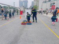 Trên 1.000 người dân và trẻ em trải nghiệm kỹ năng an toàn cháy, nổ tại Lotte Mall Tây Hồ 