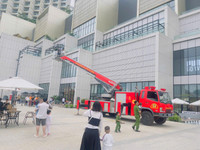 Trên 1.000 người dân và trẻ em trải nghiệm kỹ năng an toàn cháy, nổ tại Lotte Mall Tây Hồ 