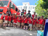 Hàng trăm học sinh trải nghiệm, thực hành chữa cháy và cứu nạn, cứu hộ 