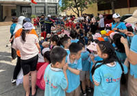 Hàng trăm học sinh trải nghiệm, thực hành chữa cháy và cứu nạn, cứu hộ 