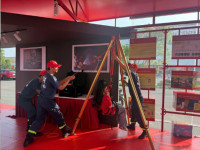 Trải nghiệm, thực hành chữa cháy, cứu nạn tại triển lãm “Công an nhân dân - 80 năm vì An ninh Tổ quốc, vì hạnh phúc nhân dân”