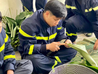  Hình ảnh sẵn sàng đón xuân của lính cứu hoả Công an quận Long Biên