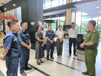 Thực tập phương án, tuyên truyền kỹ năng chữa cháy, thoát nạn tại tòa nhà cao tầng