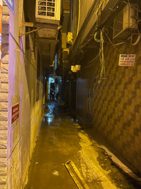 Những hình ảnh trong đêm ở ngôi nhà 4 tầng bị cháy