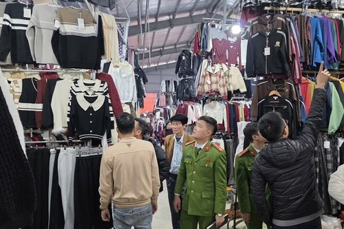 Tăng cường kiểm tra về PCCC và CNCH các chợ, siêu thị