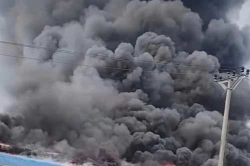 Cháy lớn tại công ty da giày ở Hải Phòng