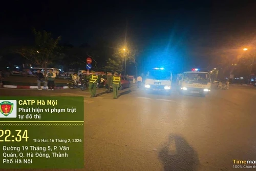 Công an Hà Nội phát huy cao nhất tinh thần: 'Phục vụ nhân dân, làm việc xuyên Tết'