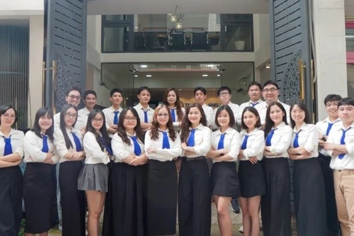 Tân Văn Lang – An tâm với dịch vụ tư vấn xuất nhập cảnh