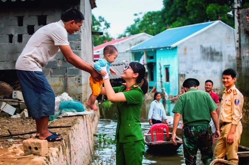 Xây dựng hình ảnh người Công an Thủ đô bản lĩnh, nhân văn, thanh lịch, hiện đại