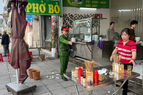 Xử lý nghiêm vi phạm trật tự đô thị tại phường Hoàng Mai