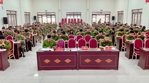 Bảo vệ tuyệt đối an toàn 44 điểm bầu cử trên địa bàn