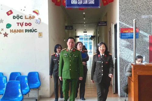 Tăng cường lãnh đạo, định hướng phát triển Bệnh viện Công an Thành phố Hà Nội trong tình hình mới