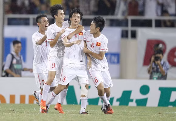 Đội tuyển U19 Việt Nam và những chiếc cúp trong lòng người hâm mộ ảnh 1