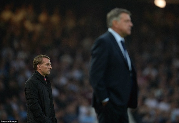 Ngả mũ trước siêu phẩm khiến Liverpool “ôm hận” ảnh 4