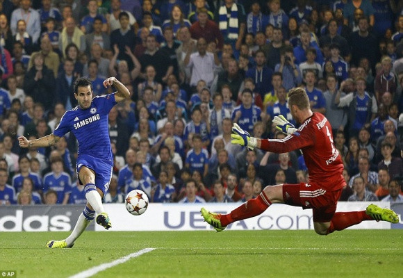 Cesc Fabregas – Ranh giới mong manh giữa người hùng và tội đồ ảnh 1