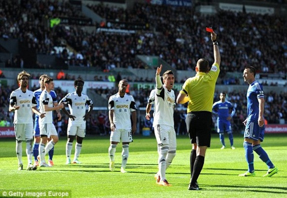 “Người hùng” Demba Ba ảnh 2