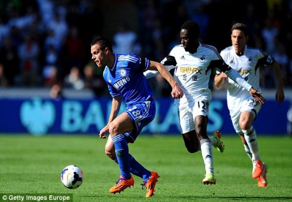 “Người hùng” Demba Ba ảnh 1