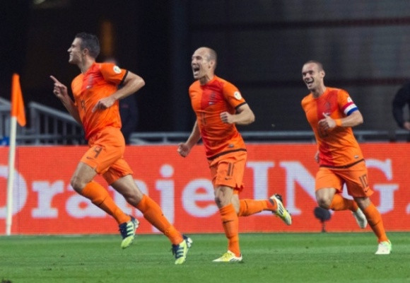 Hà Lan chốt danh sách dự World Cup: Không có chỗ cho sao trẻ! ảnh 1