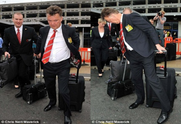 Chùm ảnh: Các người hùng M.U trở về sau vinh quang trên đất Mỹ ảnh 6 Chùm ảnh: Các người hùng M.U trở về sau vinh quang trên đất Mỹ ảnh 6