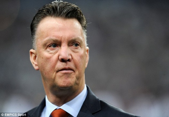 Louis van Gaal chính thức trở thành HLV trưởng của M.U ảnh 1