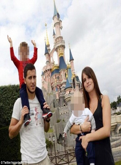 Chiều vợ, sao Chelsea chuyển sang khoác áo PSG ảnh 2