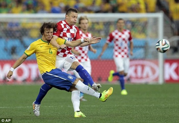 Neymar lập cú đúp, Brazil giành trọn 3 điểm trong trận mở màn World Cup 2014 ảnh 1