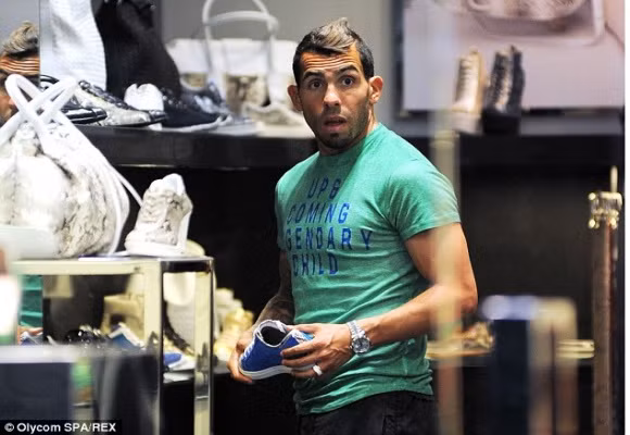 Ghi 19 bàn thắng ở Serie A, Tevez vẫn bị bỏ rơi ở ĐTQG Argentina ảnh 1