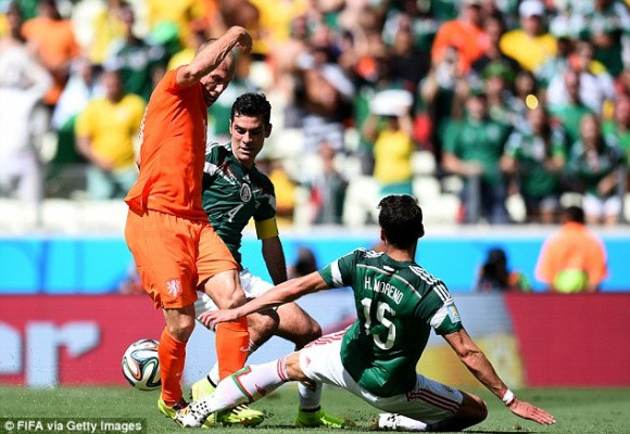 Xuyên phá "pháo đài" Mexico trong 6 phút cuối, Hà Lan ngược dòng kỳ diệu ảnh 2 Xuyên phá "pháo đài" Mexico trong 6 phút cuối, Hà Lan ngược dòng kỳ diệu ảnh 2