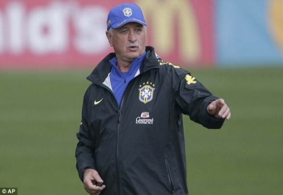 Sốc: HLV Brazil bàng hoàng trước tin cháu trai qua đời vì tai nạn ảnh 1