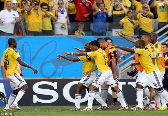 Colombia “vô đối” ở bảng C, Hy Lạp giành vé kịch tính ở phút bù giờ ảnh 4