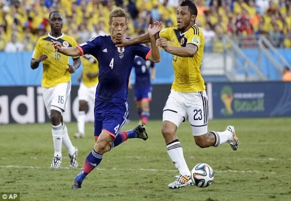Colombia “vô đối” ở bảng C, Hy Lạp giành vé kịch tính ở phút bù giờ ảnh 1