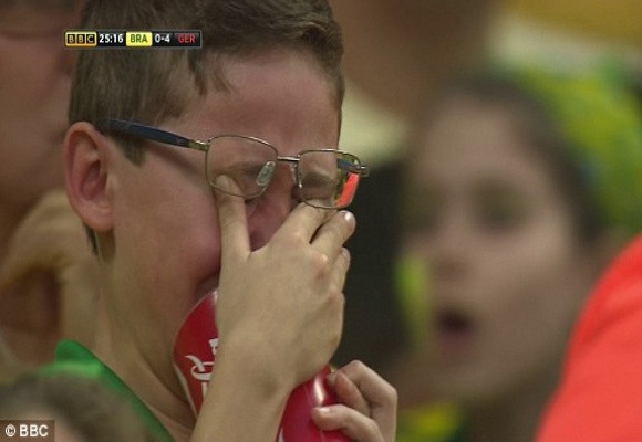 Cực sốc: "Xe tăng" Đức "nghiền nát" chủ nhà Brazil 7-1 ảnh 4